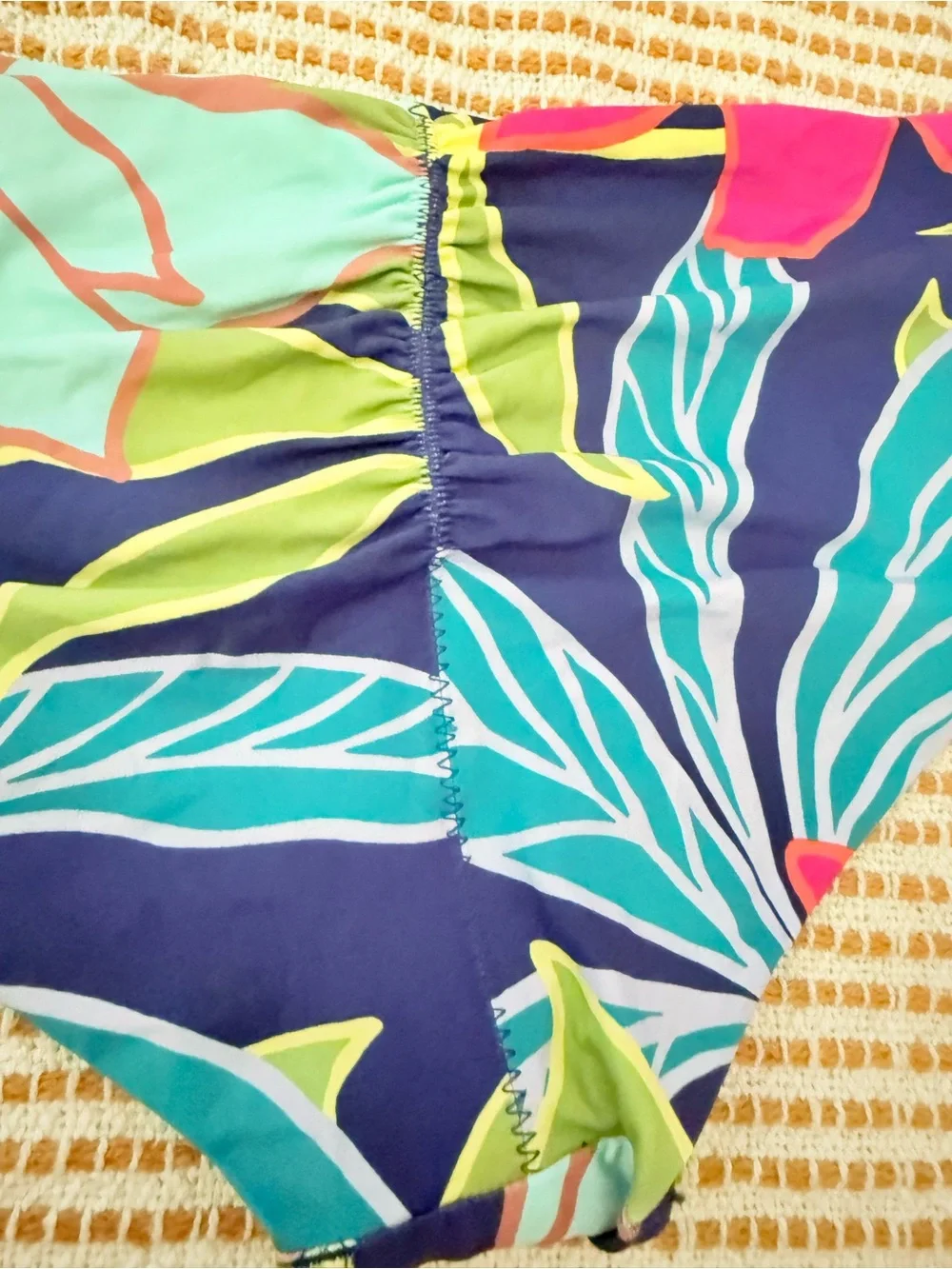Vince Camuto Tropical Floral Shirred - Back Bikini Bottoms NWT